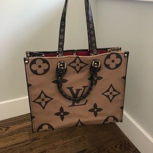 On The Go style Tote bag